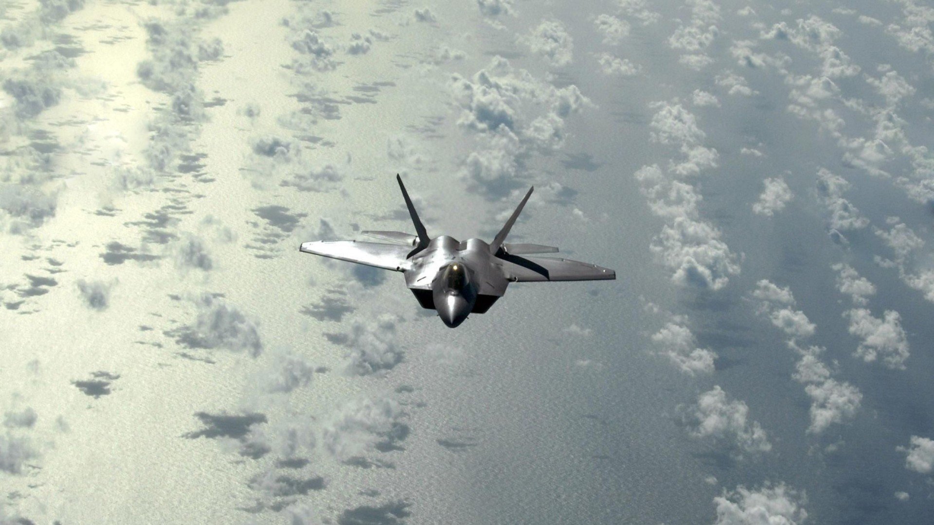 安东尼奥·皮佐拉托在男子举重比赛中获得铜牌，安东尼诺·皮佐拉托