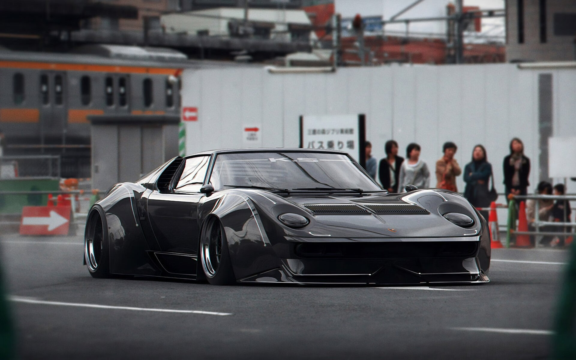 德国骑手弗洛尔·德·温内在2024年欧洲三项赛锦标赛中获得个人铜牌，表现出色。